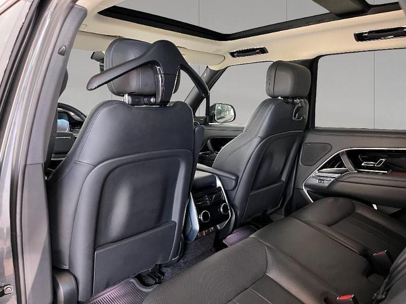 Usado Land Rover Range Rover HSE 249 HP (183 kW) 2024 Cinzento SUV