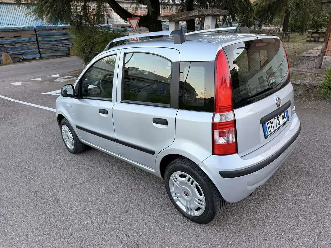 Occasion Fiat Panda Dynamic 77 ch (56 kW) 2012 Citadine