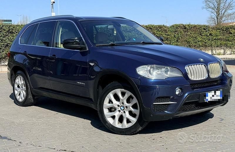 Usata BMW X5 Efficient Dynamics 245 CV (180 kW) 2011 Blu SUV