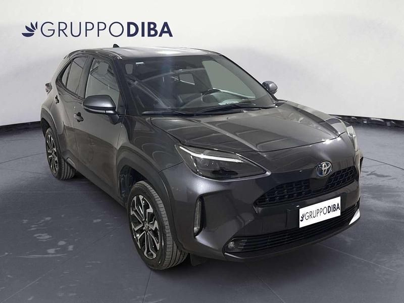 Usata Toyota Yaris Hybrid Trend 116 CV (85 kW) 2022 Grigio