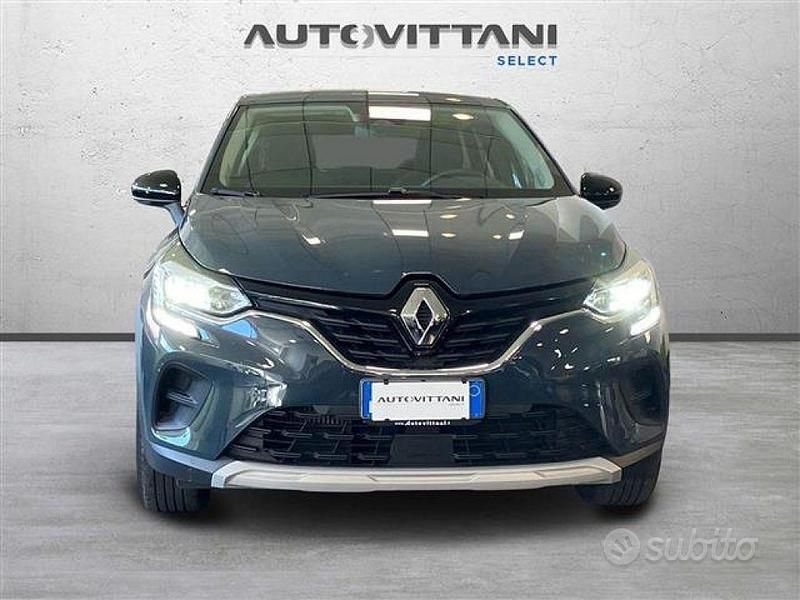 Usata Renault Captur Equilibre 101 CV (74 kW) 2023 Blu scuro SUV