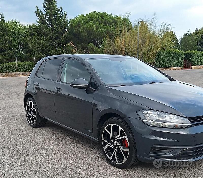 Usata VW Golf VII 2019 Berlina