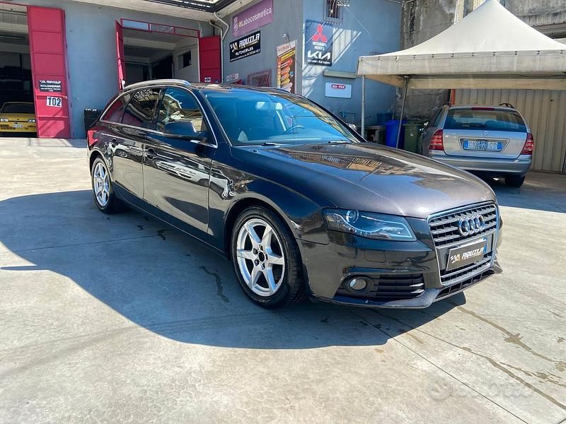 Usata Audi A4 Ambition 143 CV (105 kW) 2011 Grigio Station wagon