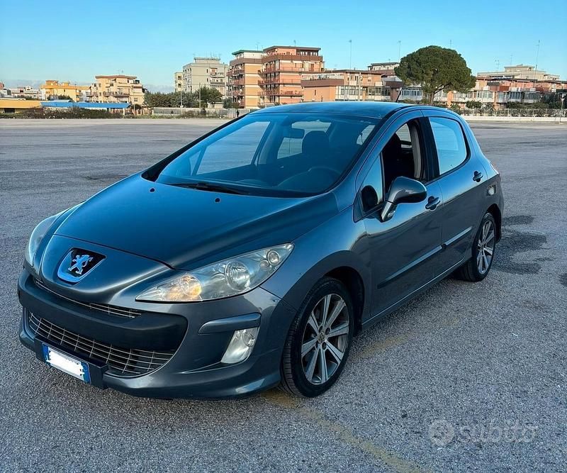 Usata Peugeot 308 110 CV (80 kW) 2009 Grigio Berlina