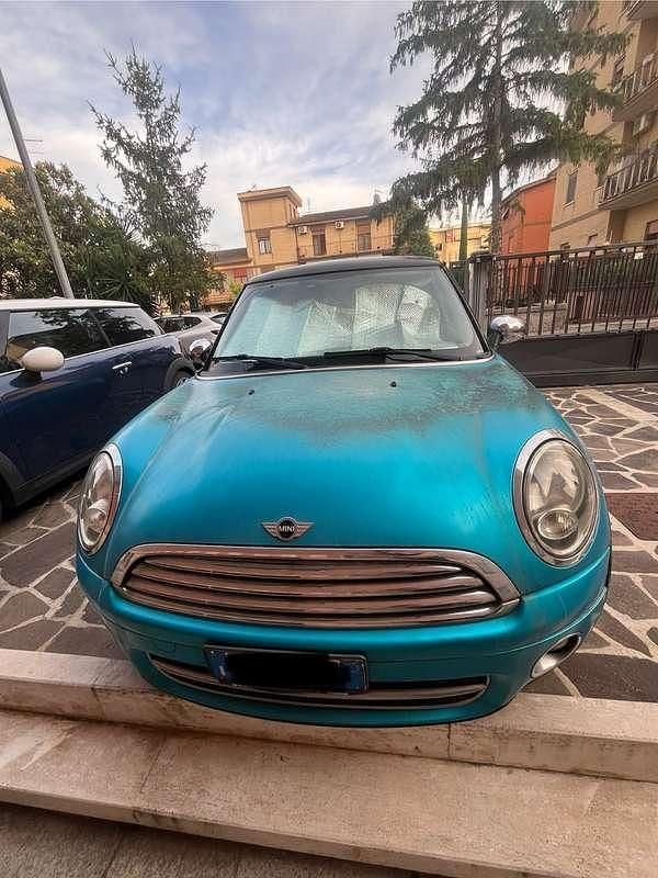 Usata Mini Cooper D 109 CV (80 kW) 2009 Utilitaria