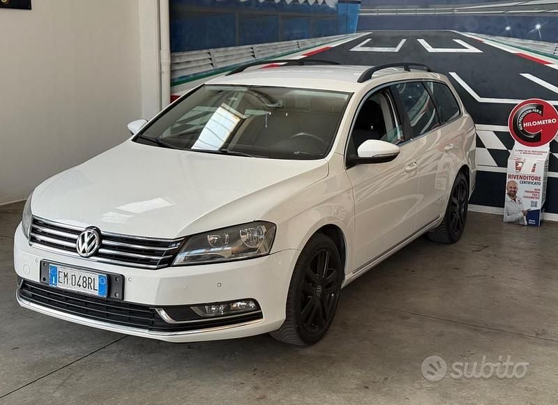 Usata VW Passat 150 CV (110 kW) 2012 Bianco Station wagon