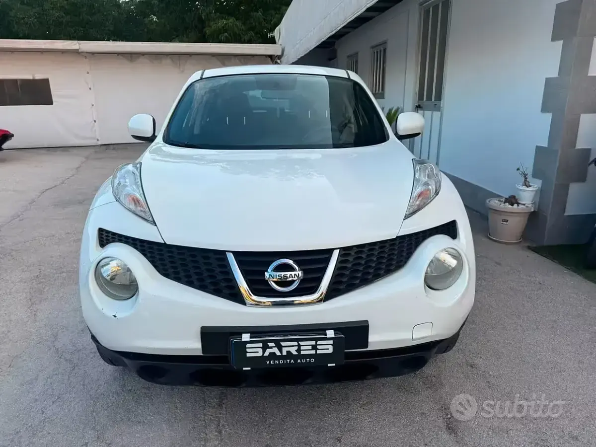 Usata Nissan Juke Acenta 110 CV (80 kW) 2012 Bianco SUV