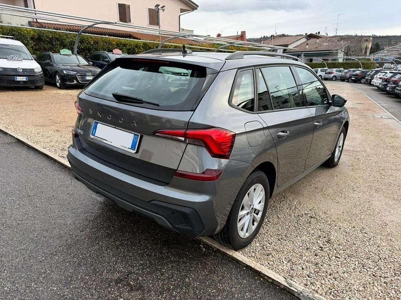 Usata Skoda Kamiq Selection 95 CV (69 kW) 2025 Grigio scuro SUV