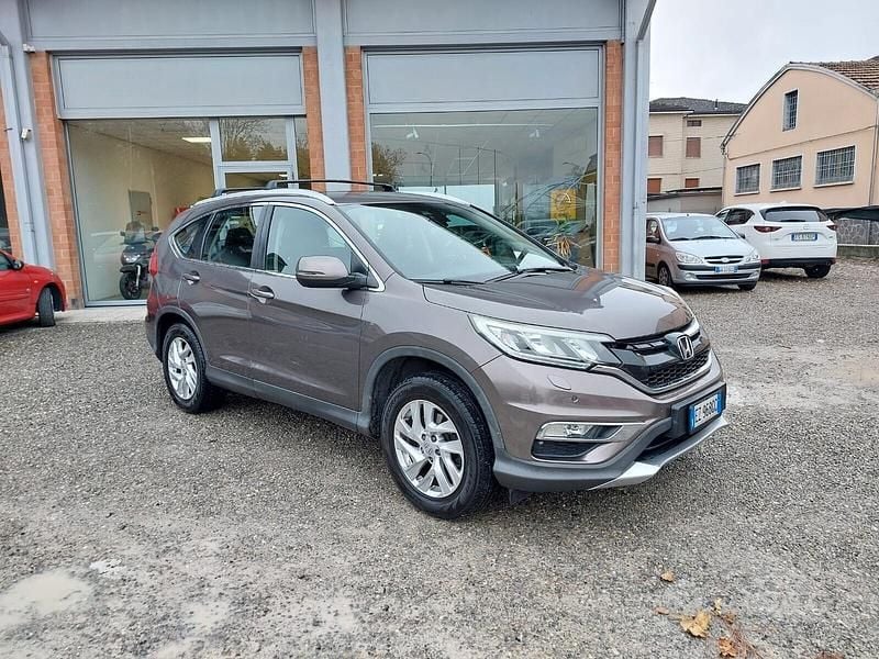 Grigio Usata 2015 Honda CR-V Elegance SUV | 8900 € (Ottimo prezzo) - Immagine 1/4