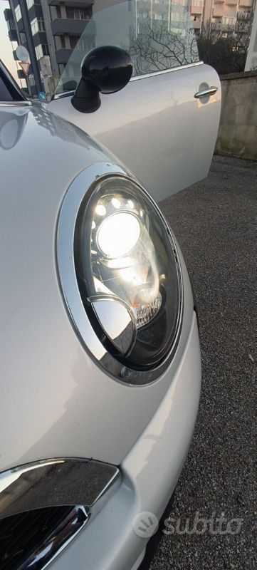 Grigio Usata 2012 Mini Coupé Coupé | 9900 € - Immagine 1/4