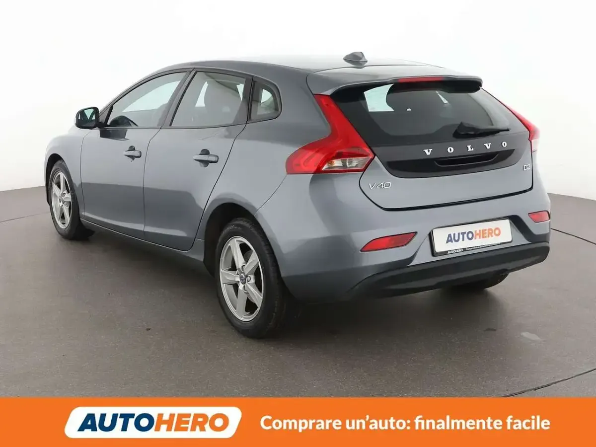 Usata Volvo V40 Kinetic 114 CV (83 kW) 2015 Grigio Station wagon