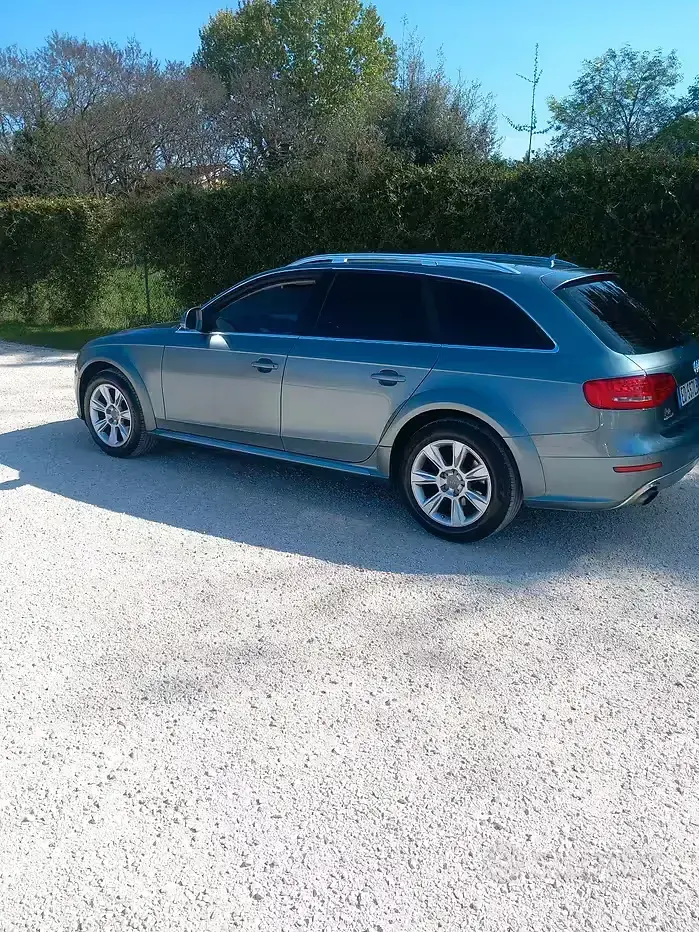 Usata Audi A4 211 CV (155 kW) 2010 Grigio Berlina