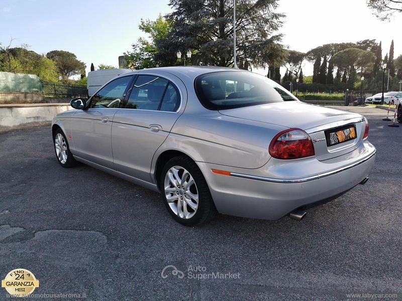 Usata Jaguar S-Type S 200 CV (147 kW) 2005 Argento Berlina