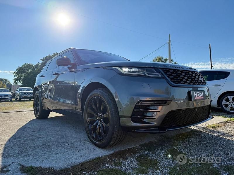 Usata Land Rover Range Rover Velar R-Dynamic 241 CV (177 kW) 2018 Grigio SUV