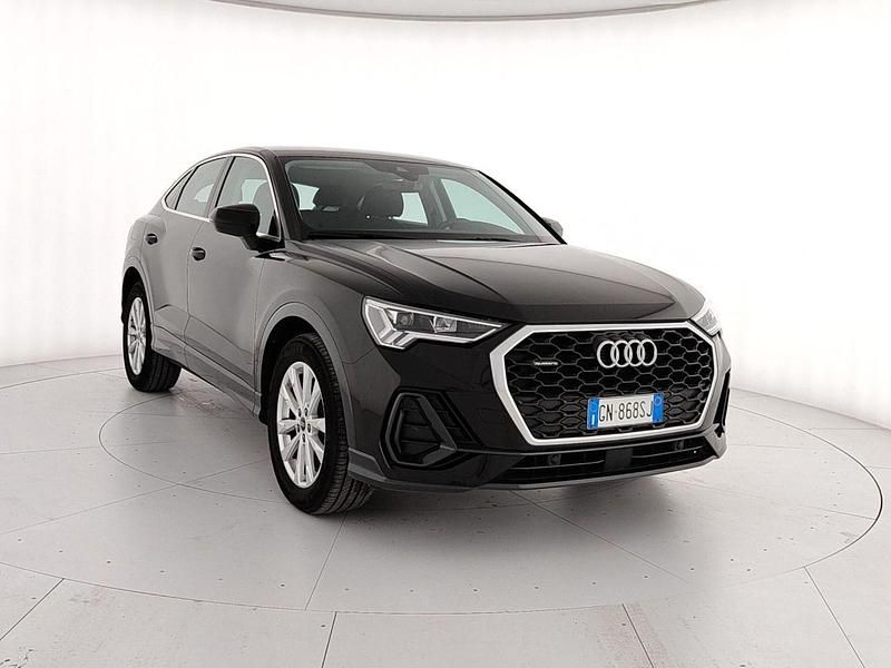 Usata Audi Q3 Business Plus 149 CV (109 kW) 2023 Grigio SUV