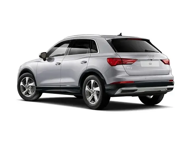 Begagnad Audi Q3 Advanced Plus 150 HK (110 kW) 2025 Silver SUV