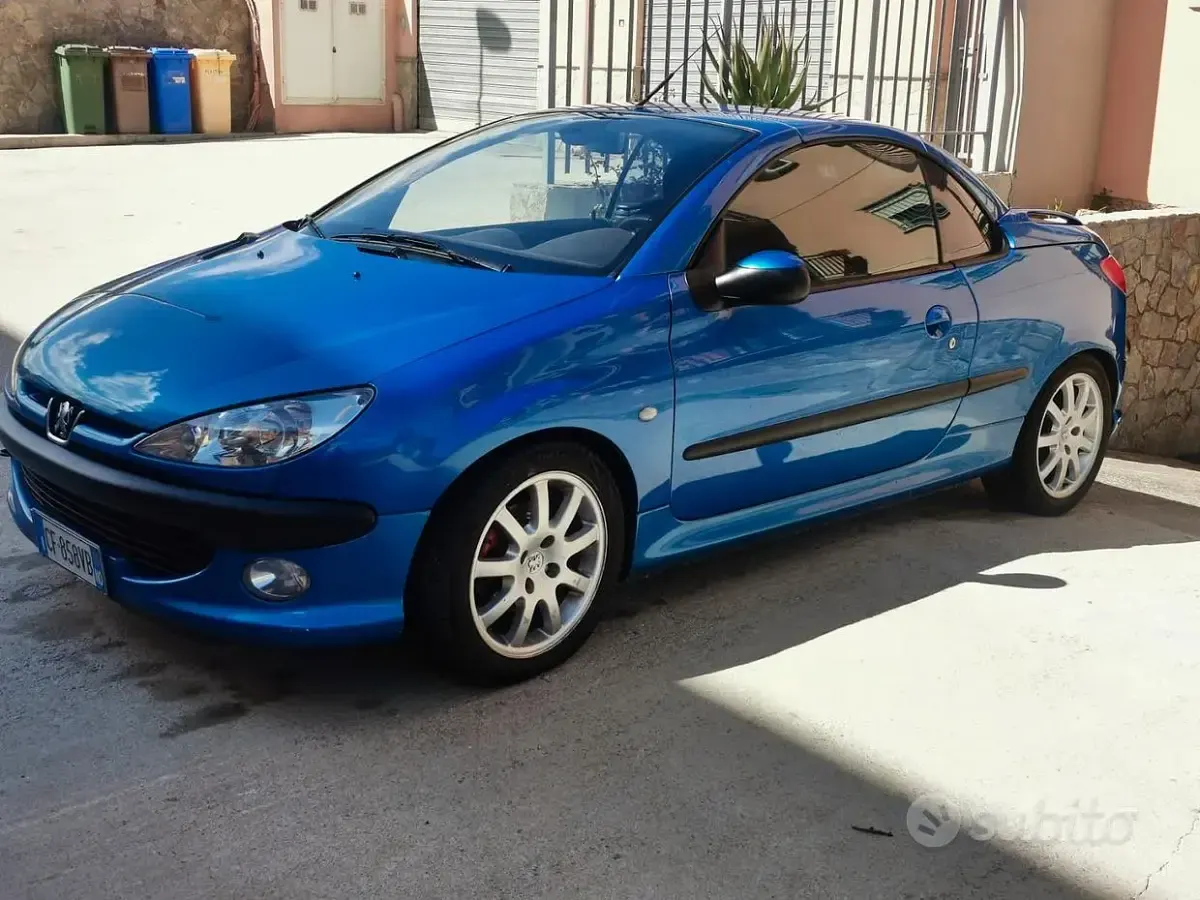 Usata Peugeot 206 CC GTi 136 CV (100 kW) 2000 Blu Cabrio