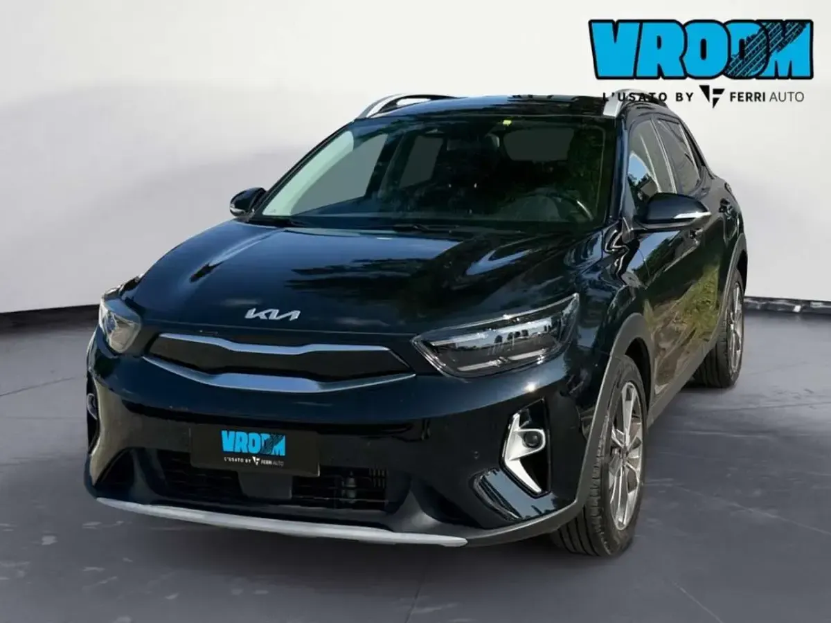 Usata Kia Stonic Style 101 CV (74 kW) 2023 Nero SUV