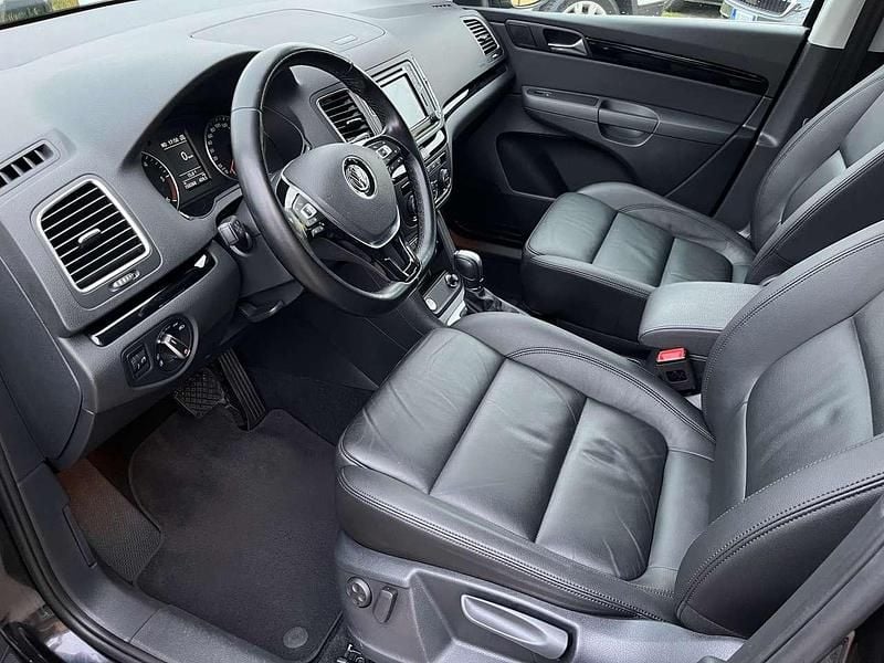 Usata VW Sharan Executive 184 CV (135 kW) 2017 Deep black Monovolume