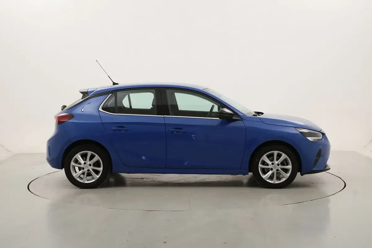 Usata Opel Corsa Elegance 102 CV (75 kW) 2023 Utilitaria