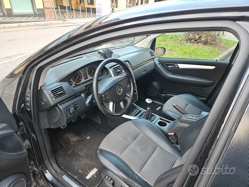 Usata Mercedes B170 2006 Nero Monovolume
