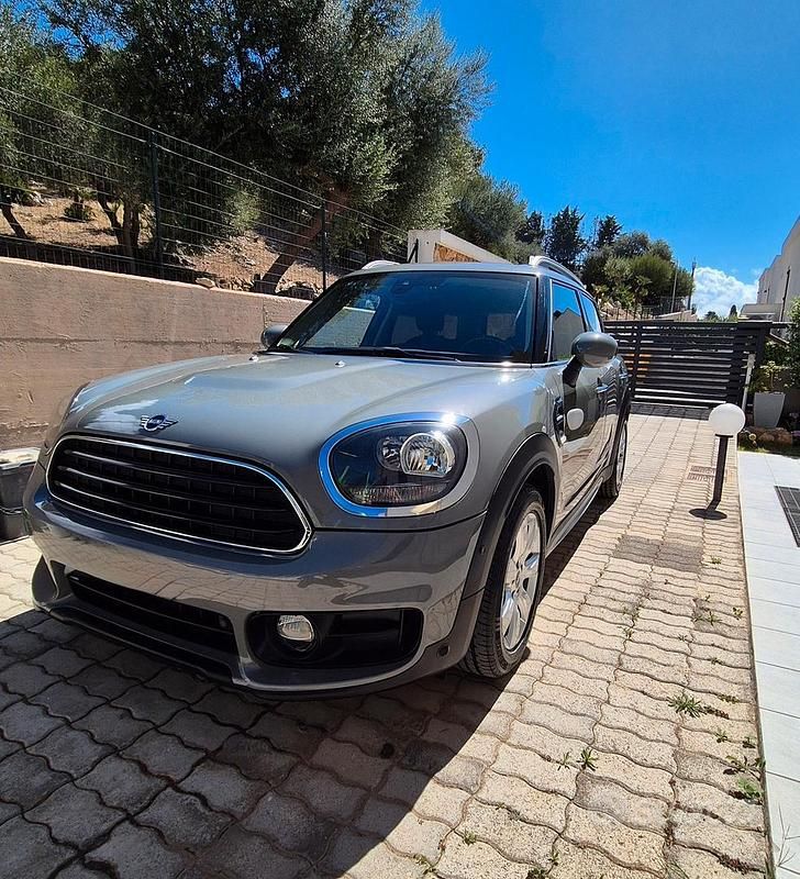Usata Mini Countryman 156 CV (114 kW) 2019 Grigio SUV