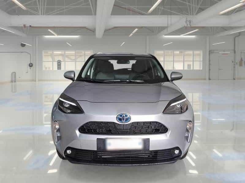 Usata Toyota Yaris Cross Business Edition 177 CV (130 kW) 2021 Bianco SUV