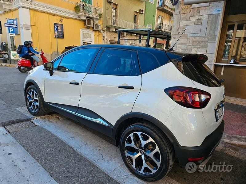 Usata Renault Captur 90 CV (66 kW) 2018 SUV