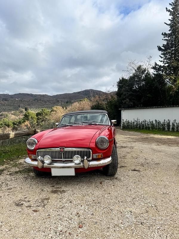 Usata MG B 1970 Rosso Cabrio