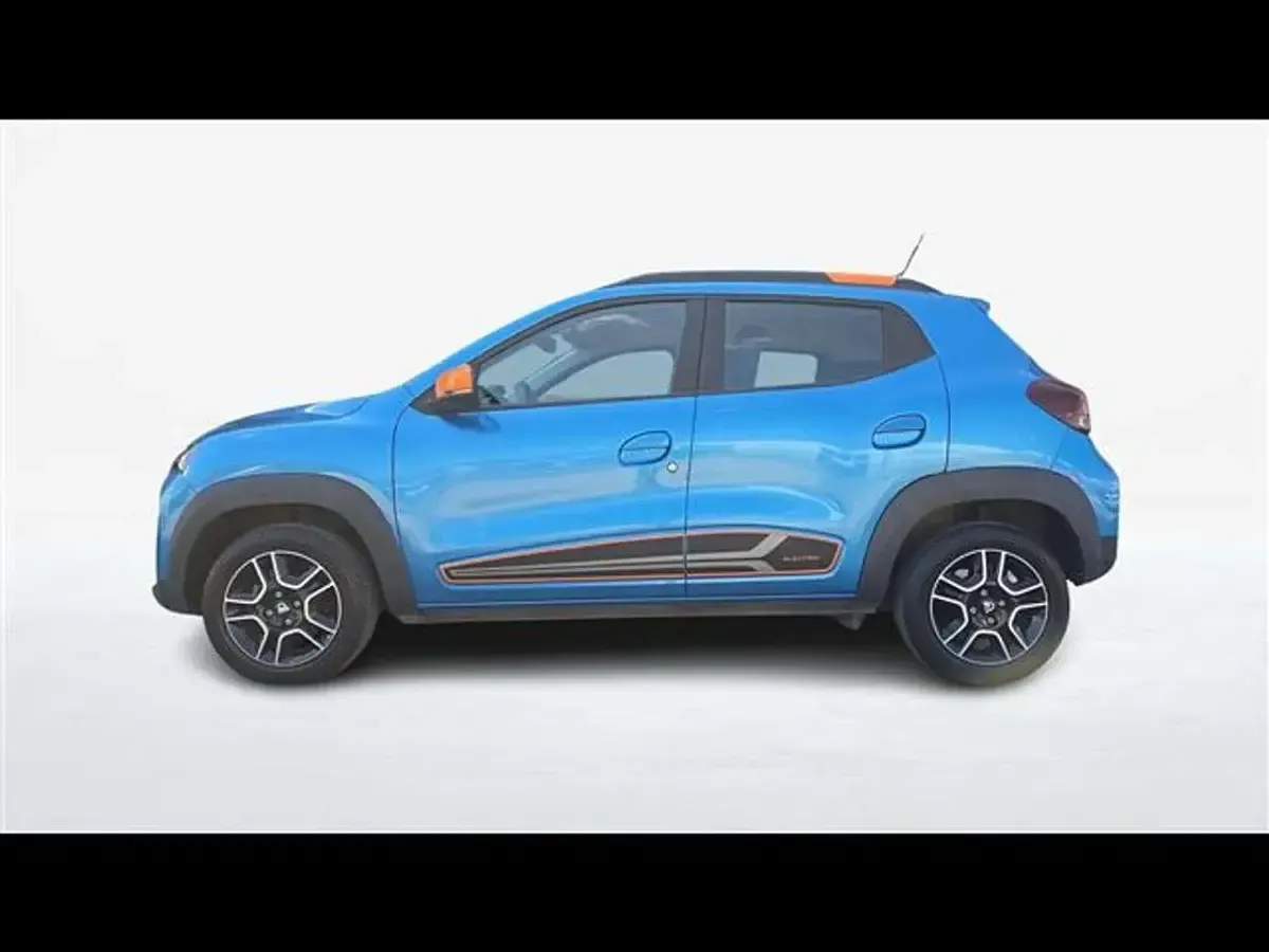 Usata Dacia Spring Comfort Plus 33 kW (45 CV) 2021 Blu chiaro Utilitaria