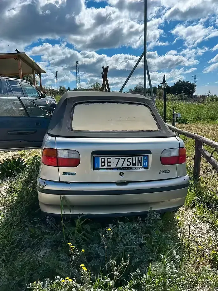 Usata Fiat Punto Cabriolet 1999 Grigio Cabrio