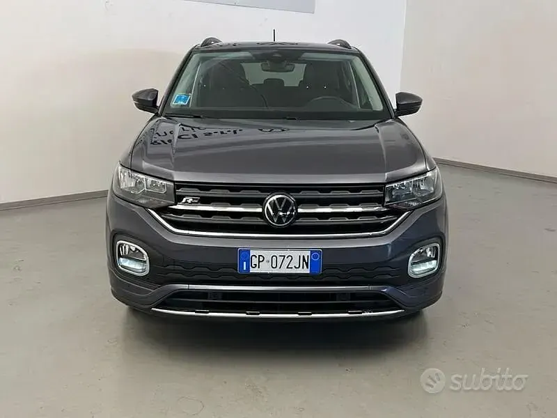 Usata VW T-Cross Sport 110 CV (80 kW) 2023 Grigio SUV