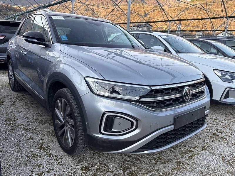 Usata VW T-Roc Style 150 CV (110 kW) 2023 Bianco metallizzato SUV