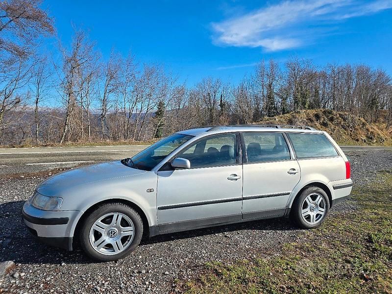Usata VW Passat Highline 110 CV (80 kW) 1998 Grigio Station wagon