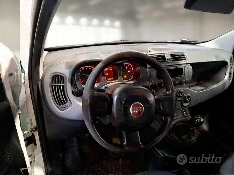 Usata Fiat Panda Pop 69 CV (50 kW) 2019 Bianco Utilitaria