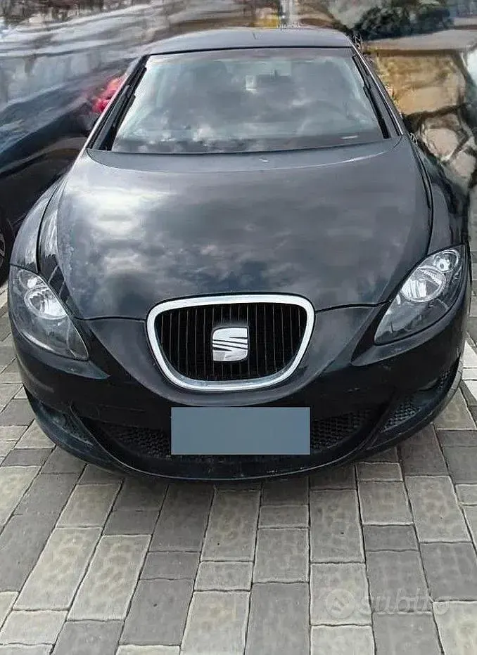 Usata Seat Leon 102 CV (75 kW) 2006 Grigio Utilitaria