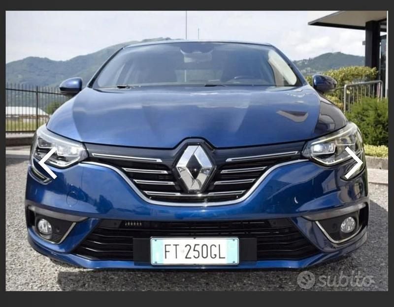 Usata Renault Mégane IV 140 CV (102 kW) 2018 Blu Berlina