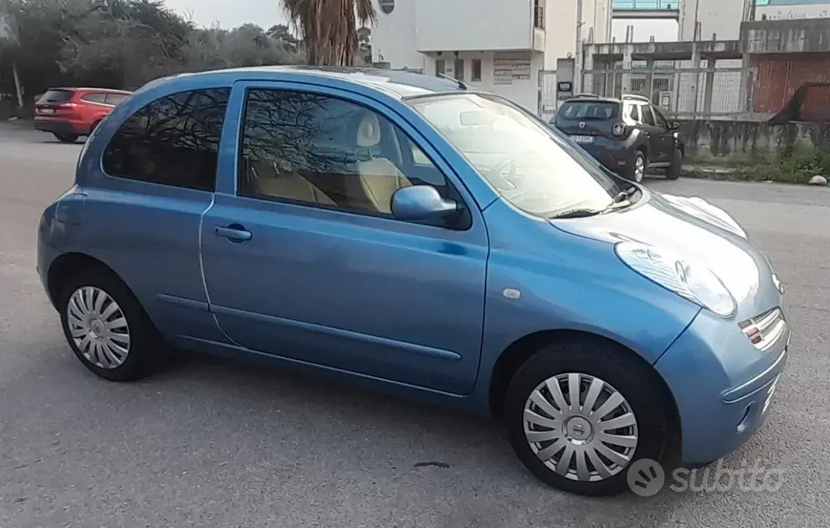 Usata Nissan Micra Visia 68 CV (50 kW) 2006 Blu Berlina