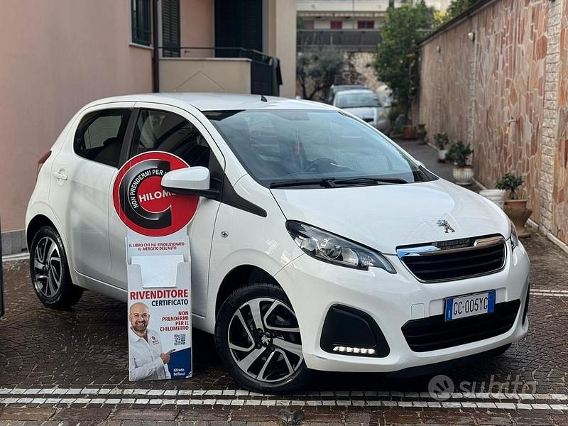Bianco Usata 2020 Peugeot 108 Allure Berlina | 7850 € (Ottimo prezzo) - Immagine 1/4