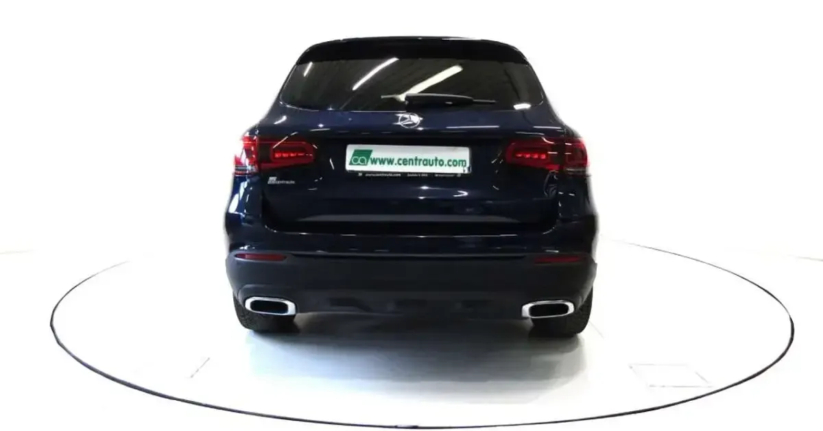 Usata Mercedes GLC220 Executive 194 CV (142 kW) 2021 Blu scuro SUV