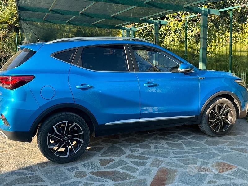 Usata MG ZS 111 CV (81 kW) 2023 Blu SUV