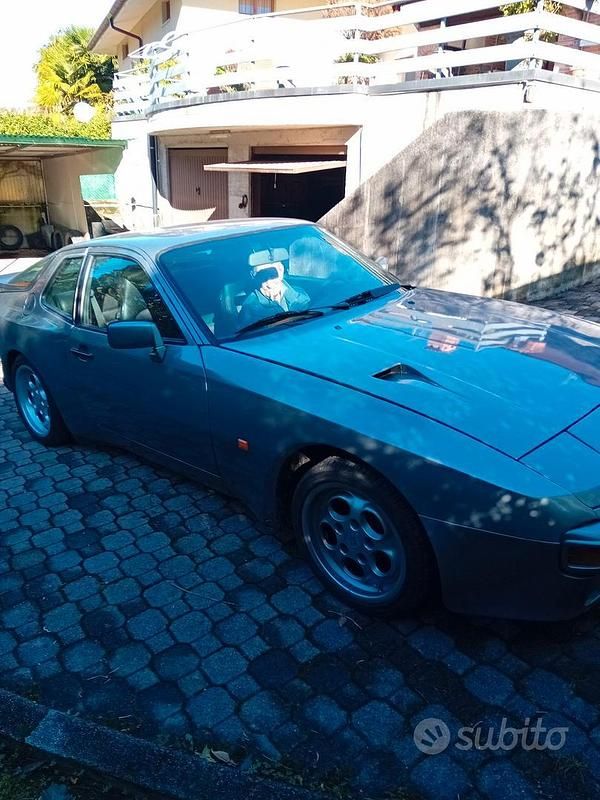 Usata Porsche 944 163 CV (119 kW) 1985 Grigio Coupé