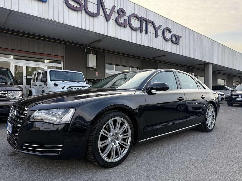 Nero Usata 2013 Audi A8 Ambiente Berlina | 15.900 € (Buon prezzo) - Immagine 1/4