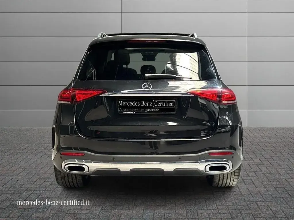 Usata Mercedes GLE300 Premium 272 CV (200 kW) 2022 Nero ossidiana SUV