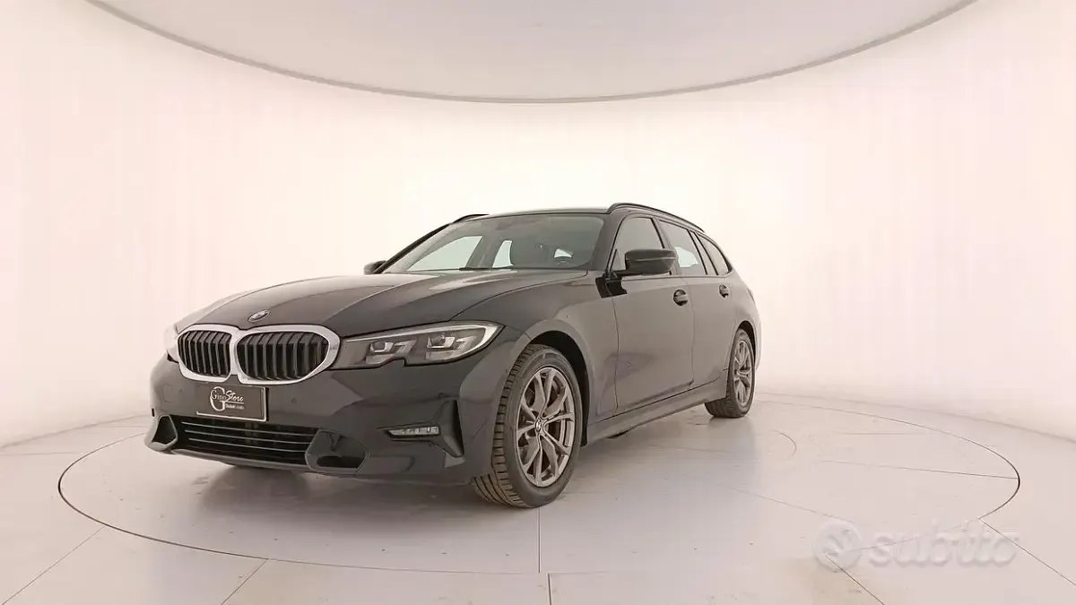 Usata BMW 320 Sport Line 190 CV (139 kW) 2020 Station wagon