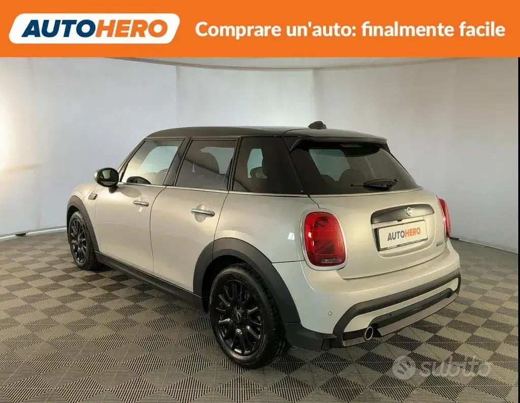 Usata Mini Cooper Essential 136 CV (100 kW) 2022 Grigio Utilitaria