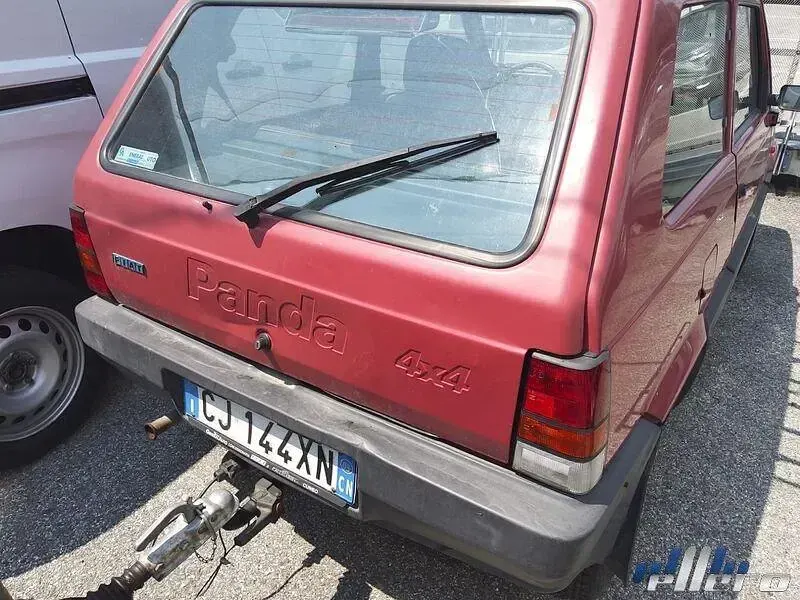Usata Fiat Panda 4x4 54 CV (39 kW) 2003 Rosso Utilitaria
