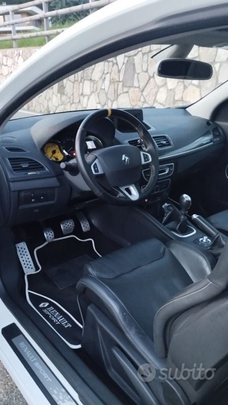 Usata Renault Mégane III R.S. 250 CV (183 kW) 2011 Coupé
