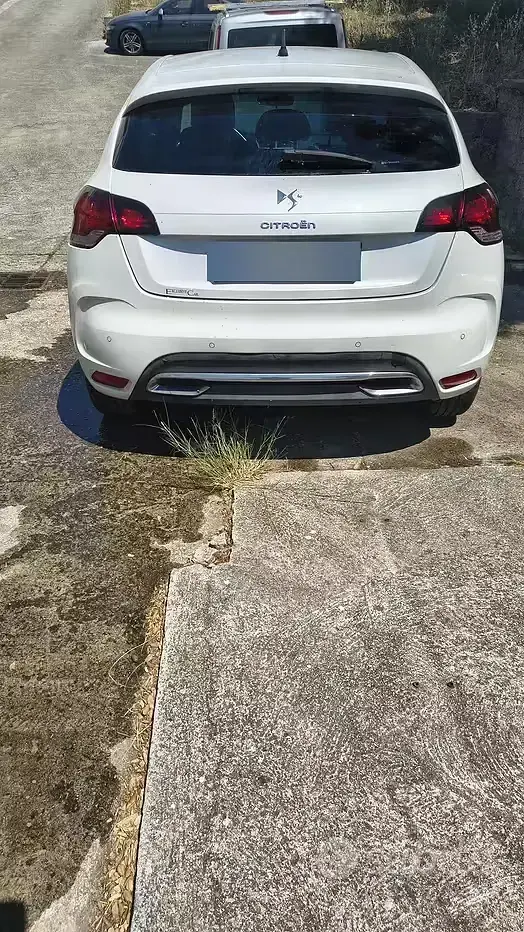 Usata DS Automobiles DS4 114 CV (83 kW) 2015 Bianco Berlina