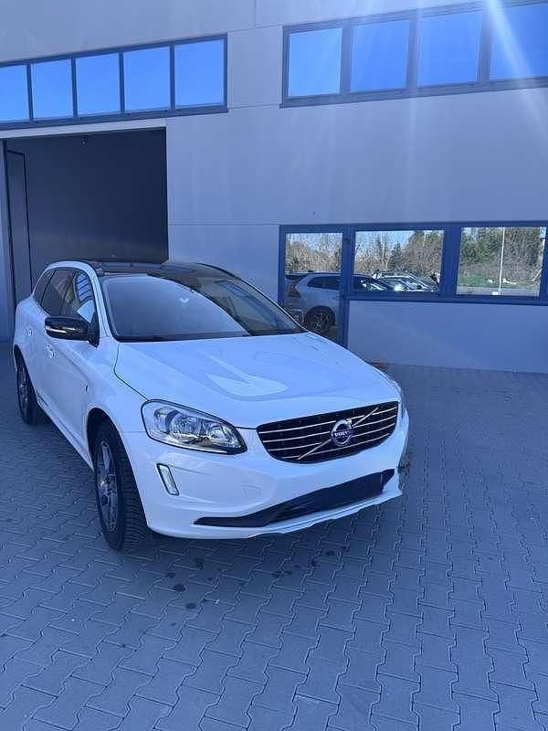 Usata Volvo XC60 Ocean Race 136 CV (100 kW) 2015 SUV
